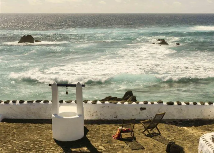 Caleton Del Golfo * إل جولفو